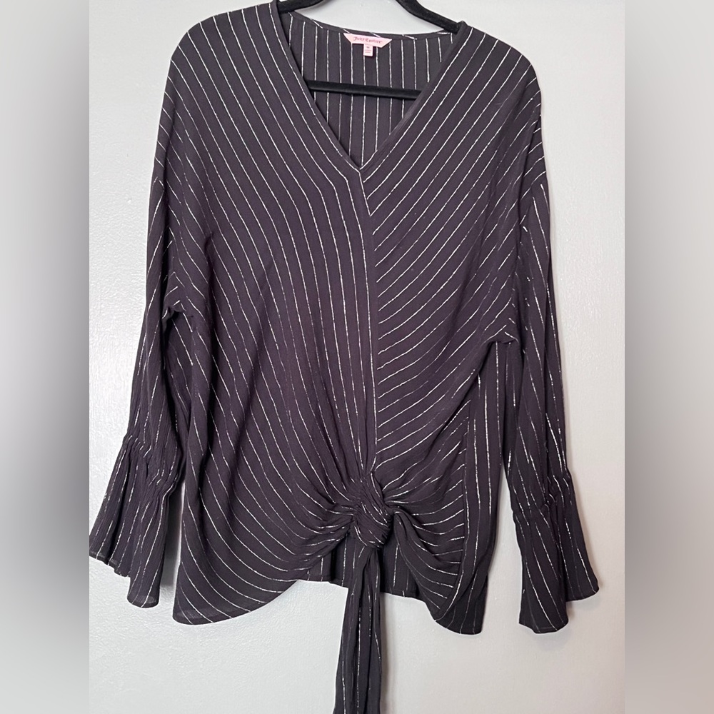 Juicy Couture top size Medium